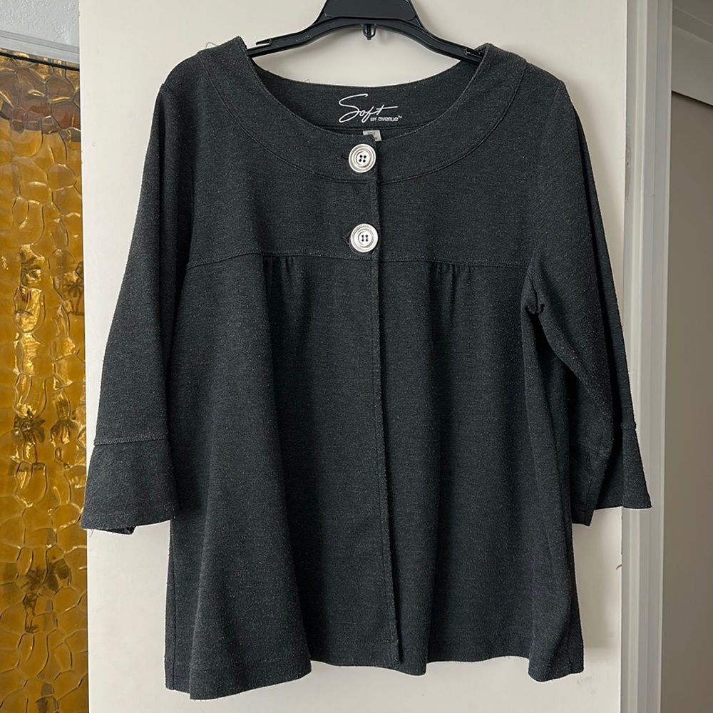 Soft by Avenue light weight jacket